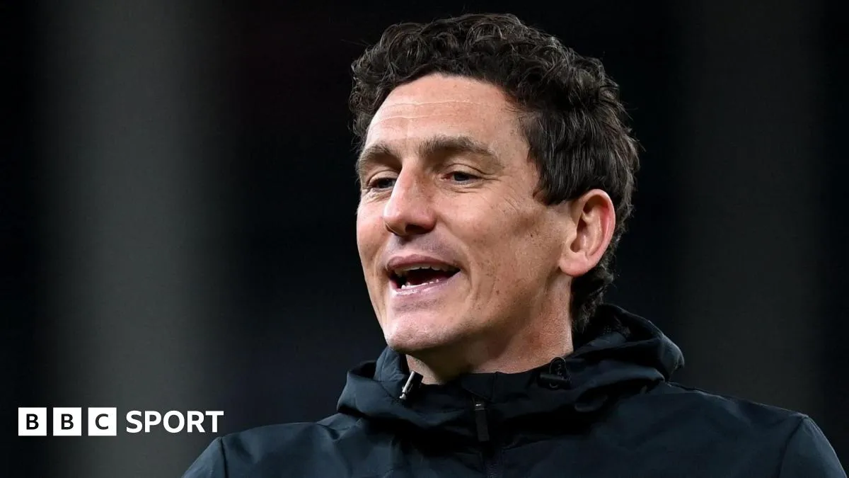 Brentford Tunjuk Keith Andrews sebagai Pengganti Thomas Frank