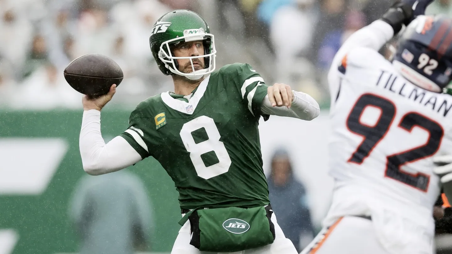 Kontrak Satu Tahun Aaron Rodgers Bernilai Hingga $19,5 Juta
